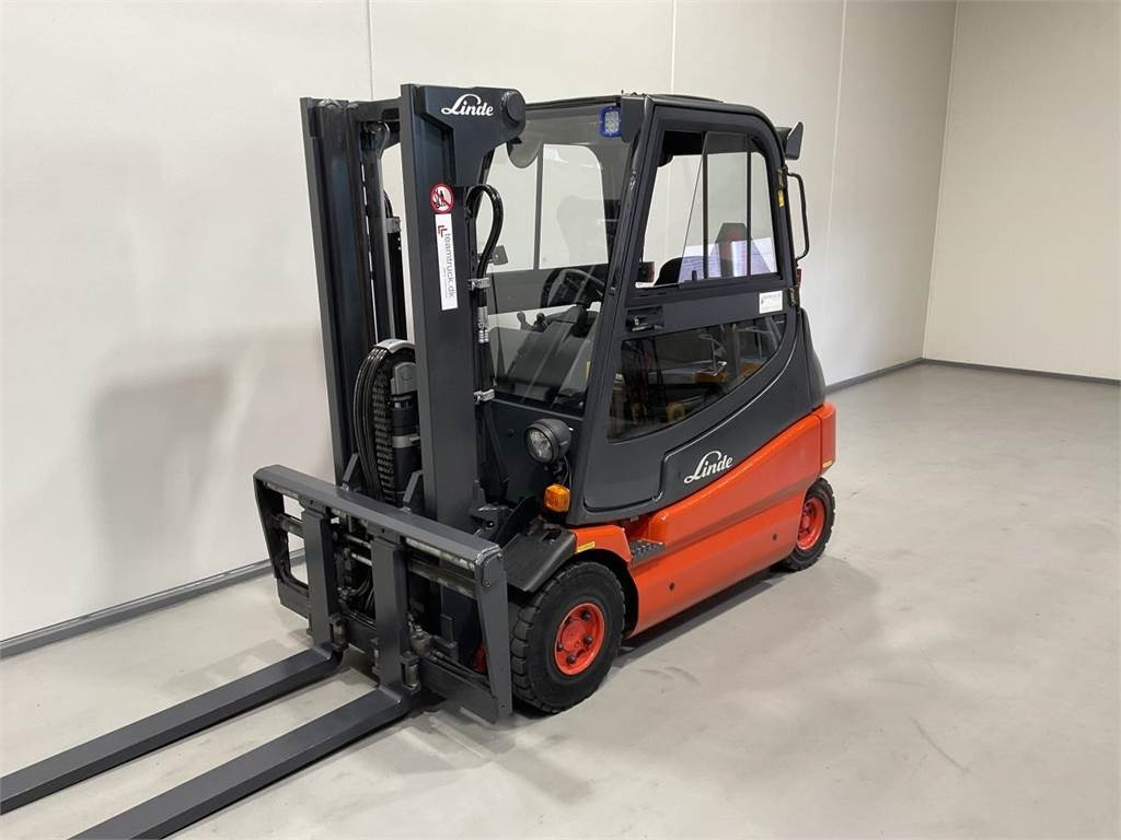 Linde E25P - 02 - Електрокар: снимка 4 Linde E25P - 02 - Електрокар: снимка 4