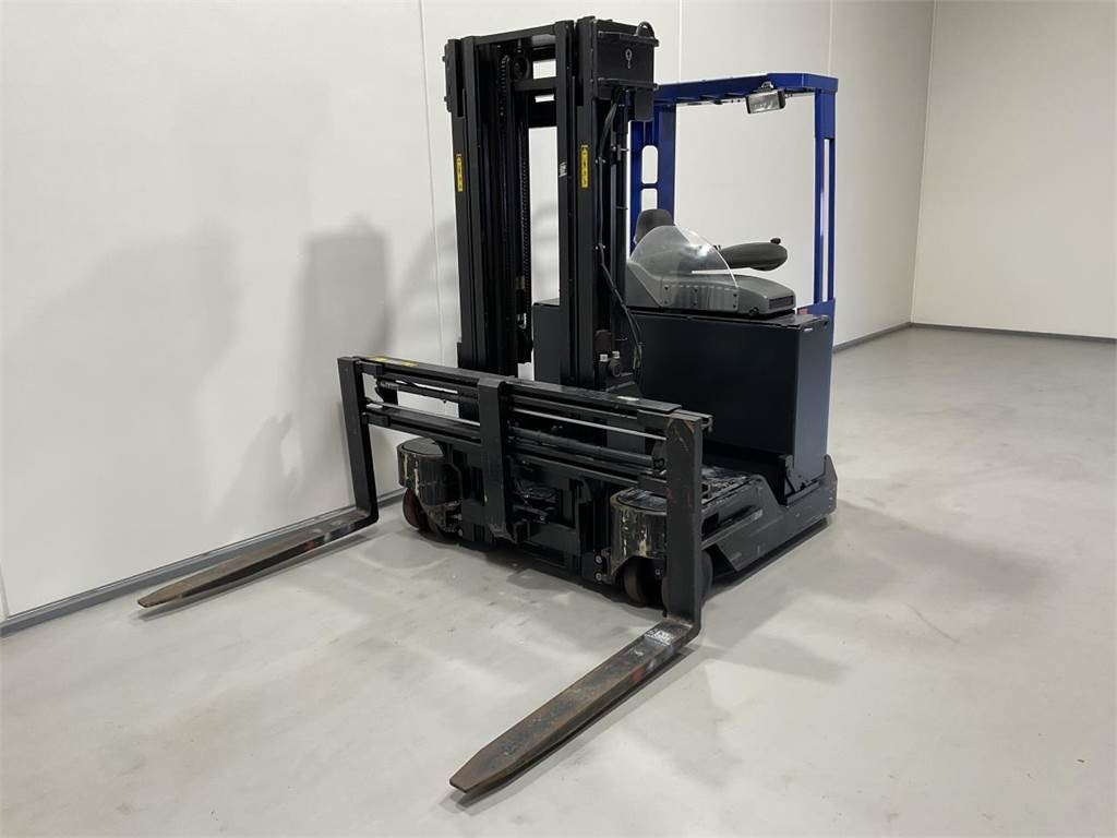 Rocla TEM25 TREV 4800 - Ричтрак с движение в 4 посоки: снимка 5 Rocla TEM25 TREV 4800 - Ричтрак с движение в 4 посоки: снимка 5