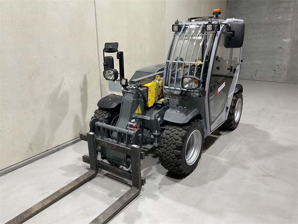 Wacker Neuson TH412  - Телескопична платформа: снимка 4 Wacker Neuson TH412  - Телескопична платформа: снимка 4
