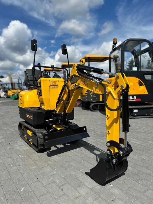 NEX NANO - Мини багер: снимка 1 NEX NANO - Мини багер: снимка 1