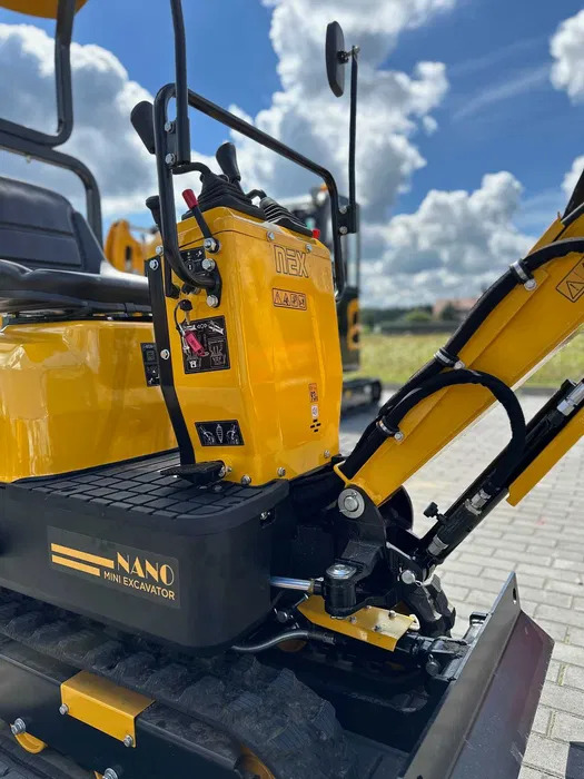 NEX NANO - Мини багер: снимка 2 NEX NANO - Мини багер: снимка 2