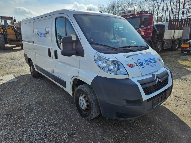 Citroën Jumper 30 2,2 HDi 130 Box - Малък ван: снимка 3 Citroën Jumper 30 2,2 HDi 130 Box - Малък ван: снимка 3