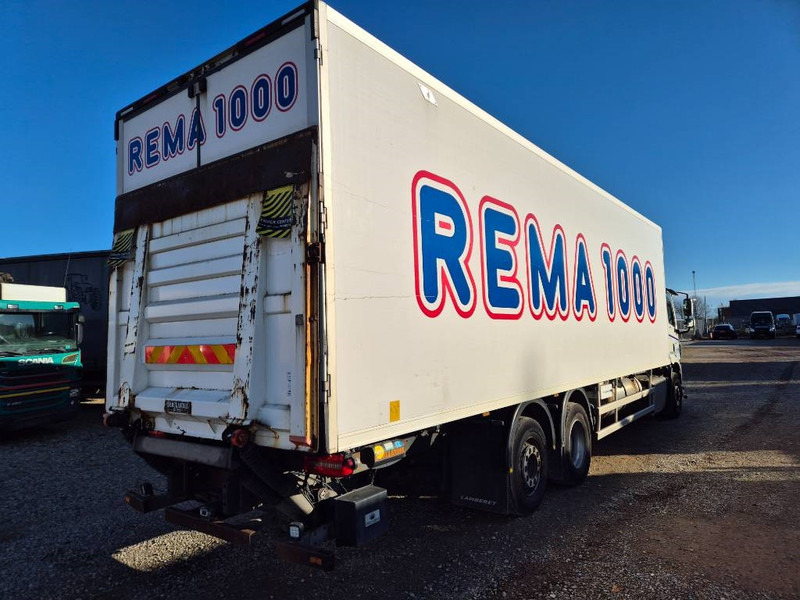 DAF CF 330 // 2 compartments / Cold/freeze - Рефрижератор камион: снимка 5 DAF CF 330 // 2 compartments / Cold/freeze - Рефрижератор камион: снимка 5