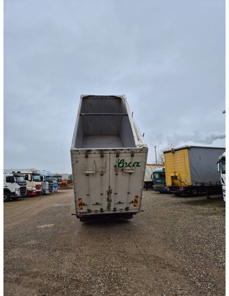 DAF XF 530 6x2 //Volume tipper// - Самосвал камион: снимка 4 DAF XF 530 6x2 //Volume tipper// - Самосвал камион: снимка 4