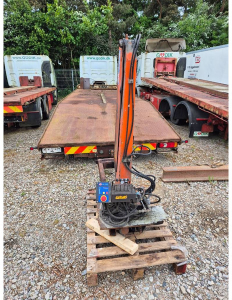 HMF 252-T2 with 2 hydraulic extensions - Кран за камион: снимка 2 HMF 252-T2 with 2 hydraulic extensions - Кран за камион: снимка 2