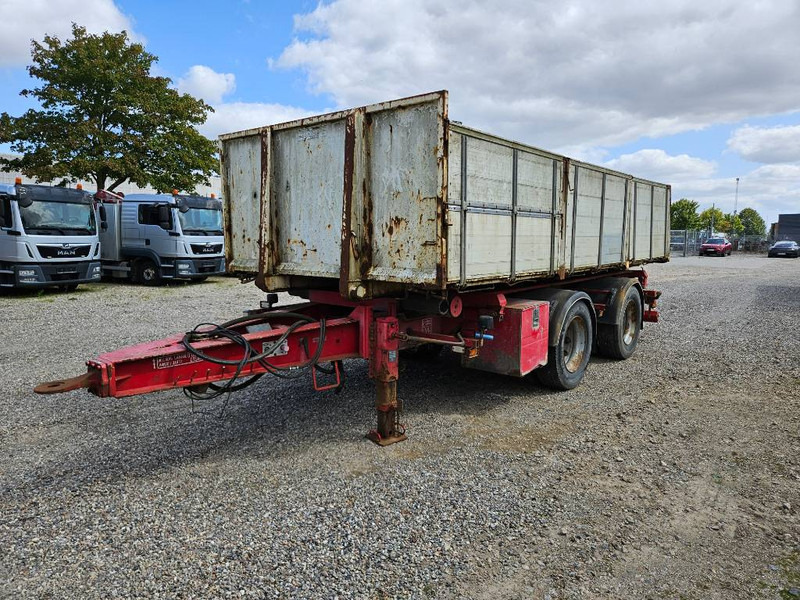 KEL-BERG 2 axle // wire // 3-way tip // radiocontrol - Контейнеровоз/ Сменна каросерия ремарке: снимка 1 KEL-BERG 2 axle // wire // 3-way tip // radiocontrol - Контейнеровоз/ Сменна каросерия ремарке: снимка 1