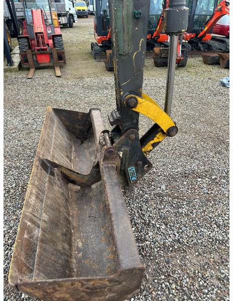 Komatsu PC 75 - Мини багер: снимка 3 Komatsu PC 75 - Мини багер: снимка 3