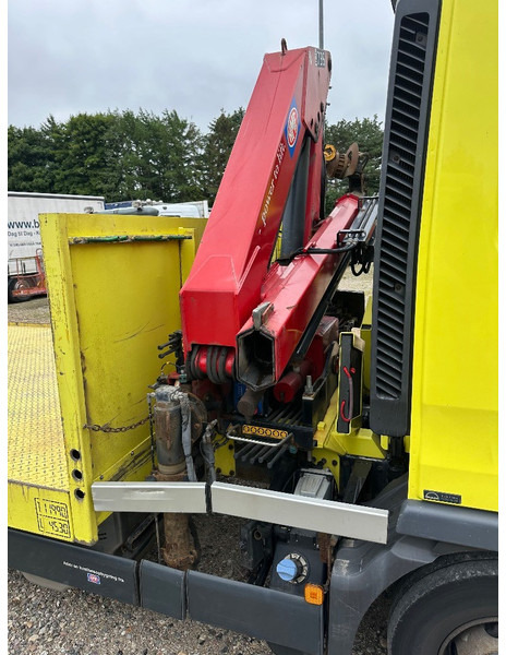 MAN TGL 12.220 with crane HMF 735K2 - Камион с кран: снимка 4 MAN TGL 12.220 with crane HMF 735K2 - Камион с кран: снимка 4