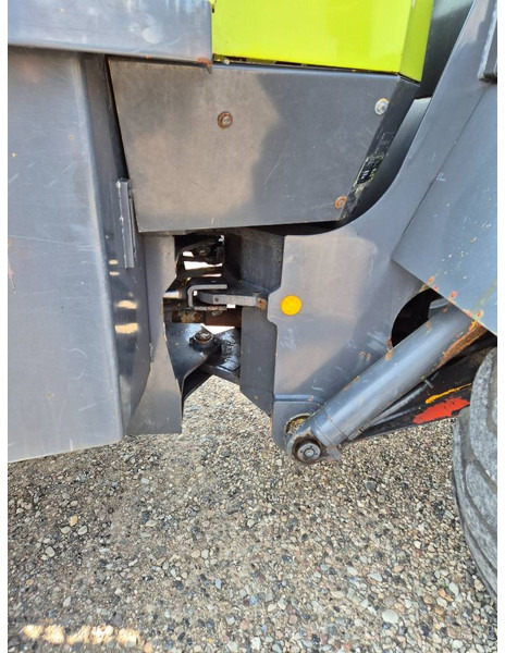 Лизинг на O & K L15 With bucket and quickshift O & K L15 With bucket and quickshift: снимка 10 Лизинг на O & K L15 With bucket and quickshift O & K L15 With bucket and quickshift: снимка 10