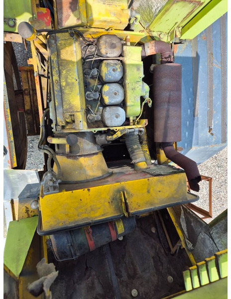 Лизинг на O & K L15 With bucket and quickshift O & K L15 With bucket and quickshift: снимка 14 Лизинг на O & K L15 With bucket and quickshift O & K L15 With bucket and quickshift: снимка 14