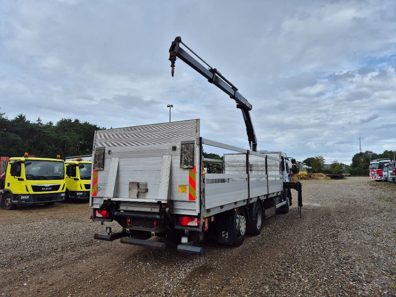 Renault Premium 320 DCI // Hiab 088 / B-2 // Lift - Камион с кран: снимка 4 Renault Premium 320 DCI // Hiab 088 / B-2 // Lift - Камион с кран: снимка 4