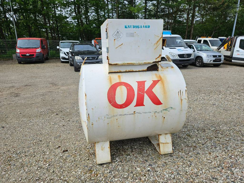 Roug 1400 Liter Diesel - Оборудване след прибиране на реколтата: снимка 2 Roug 1400 Liter Diesel - Оборудване след прибиране на реколтата: снимка 2