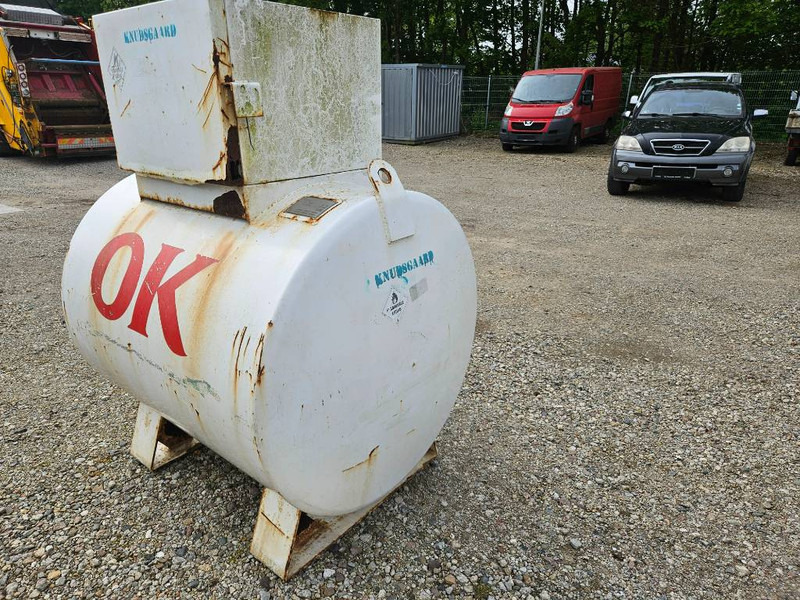 Roug 1400 Liter Diesel - Оборудване след прибиране на реколтата: снимка 4 Roug 1400 Liter Diesel - Оборудване след прибиране на реколтата: снимка 4