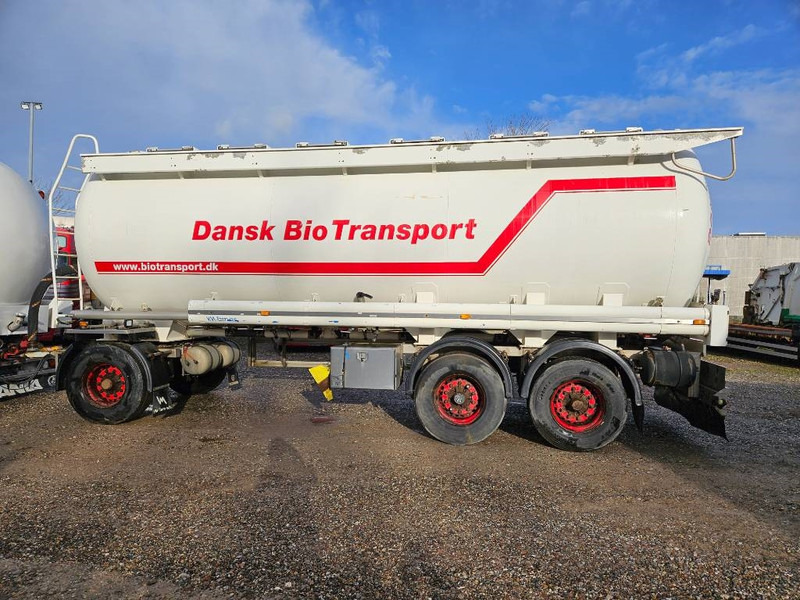 VM Tarm 3 axle Pellets - Ремарке цистерна: снимка 5 VM Tarm 3 axle Pellets - Ремарке цистерна: снимка 5