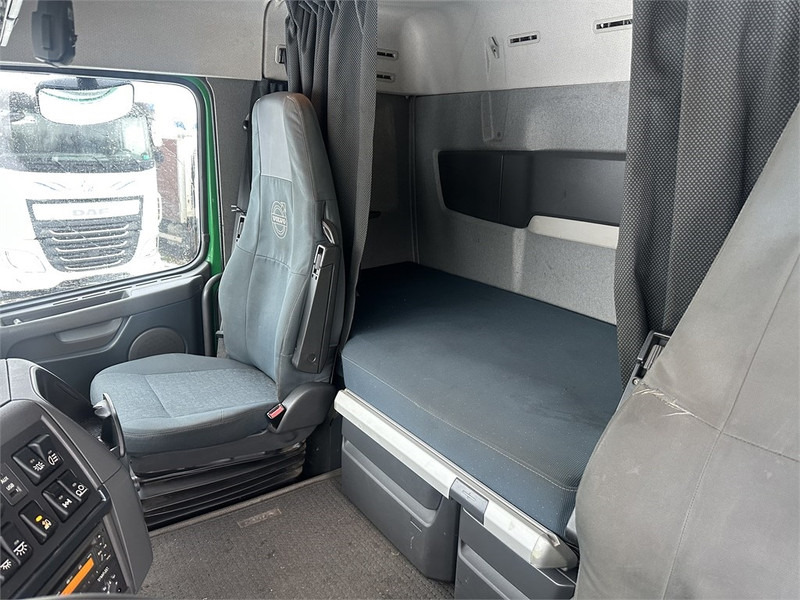 Влекач Volvo FH 460 6x2 Twinsteer // 2 String Hydraulic: снимка 14