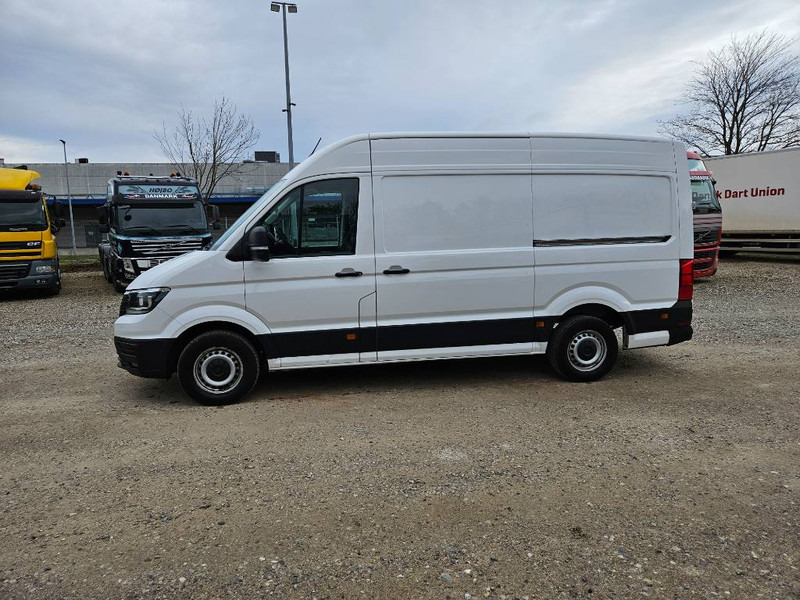 Volkswagen Crafter 35 // 4 motion 4x4 // AUT // 5 Doors - Товарен бус: снимка 2 Volkswagen Crafter 35 // 4 motion 4x4 // AUT // 5 Doors - Товарен бус: снимка 2