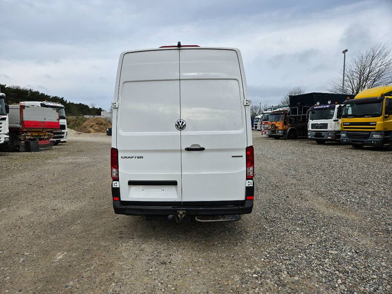 Volkswagen Crafter 35 // 4 motion 4x4 // AUT // 5 Doors - Товарен бус: снимка 4 Volkswagen Crafter 35 // 4 motion 4x4 // AUT // 5 Doors - Товарен бус: снимка 4