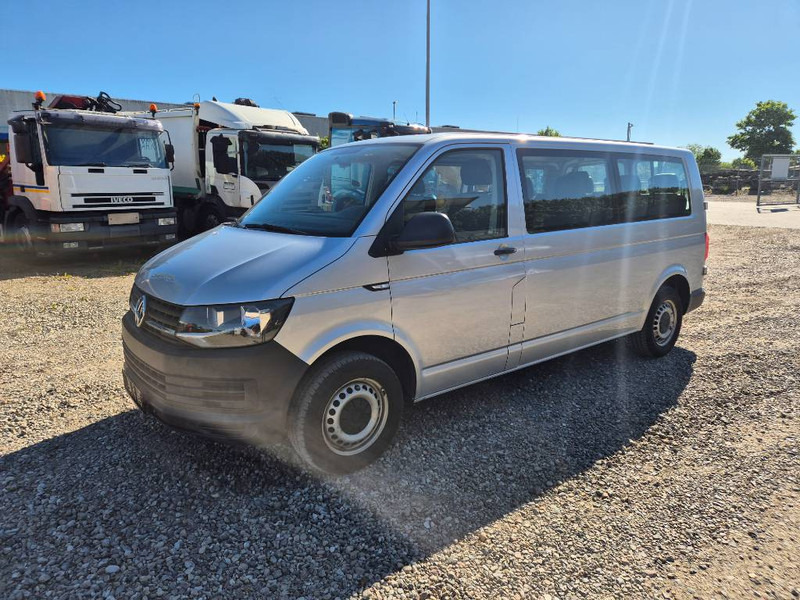 Volkswagen Transporter 2,0 TDi 102 Kombi lang 4d 9 prs - Лек автомобил: снимка 1 Volkswagen Transporter 2,0 TDi 102 Kombi lang 4d 9 prs - Лек автомобил: снимка 1