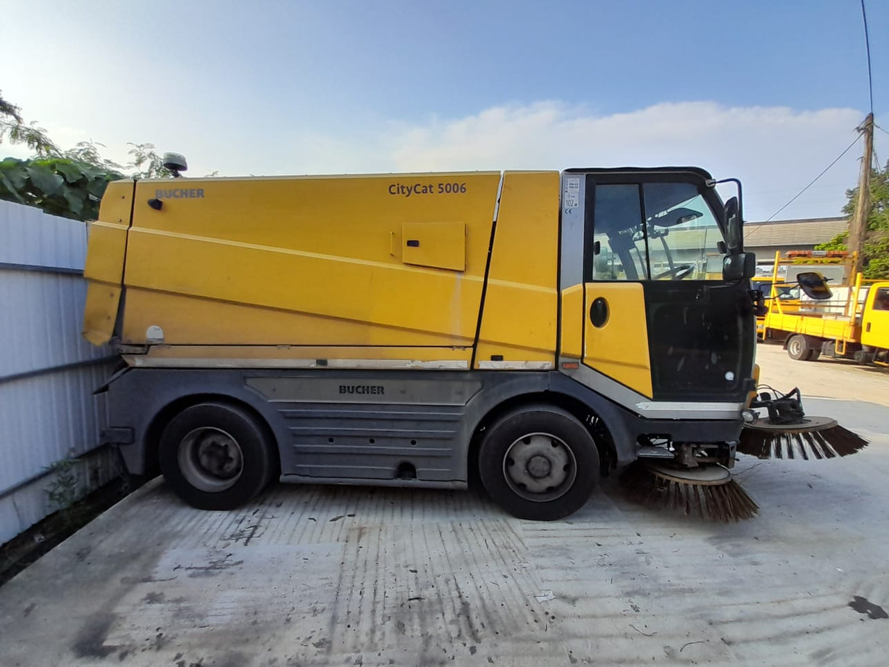 Bucher CityCat 5006 - Мотометачна машина: снимка 4 Bucher CityCat 5006 - Мотометачна машина: снимка 4