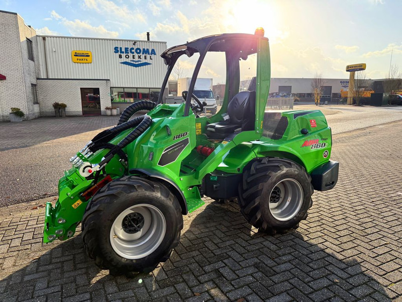 Avant 860i TDL+ - Колесен товарач: снимка 1 Avant 860i TDL+ - Колесен товарач: снимка 1