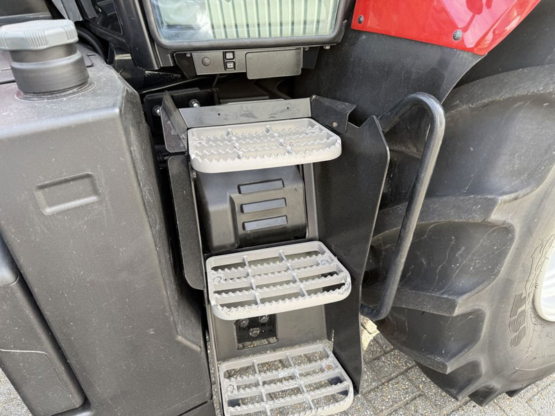 Трактор Case IH Maxxum 150 CVXDrive: снимка 18