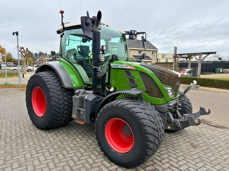 Fendt 516 Vario ProfiPlus - Трактор: снимка 4 Fendt 516 Vario ProfiPlus - Трактор: снимка 4