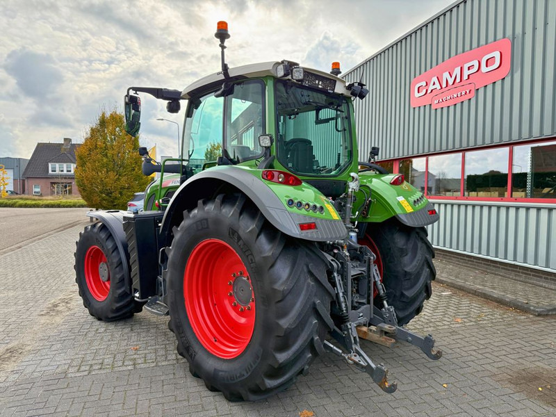Fendt 720 S4 Vario Profi Plus - Трактор: снимка 2 Fendt 720 S4 Vario Profi Plus - Трактор: снимка 2