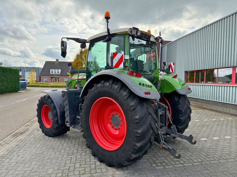 Fendt 722 Vario Gen6 Power + - Трактор: снимка 2 Fendt 722 Vario Gen6 Power + - Трактор: снимка 2