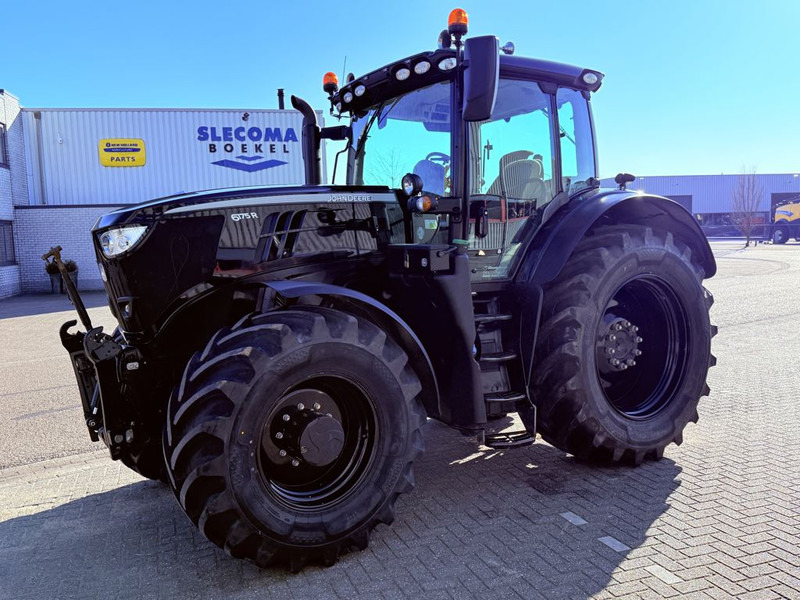 John Deere 6175R Premium Cab Black Edition - Трактор: снимка 2 John Deere 6175R Premium Cab Black Edition - Трактор: снимка 2
