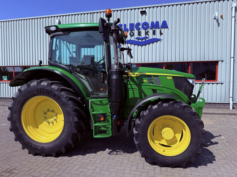 John Deere 6R130 Command Pro Autopowr - Трактор: снимка 2 John Deere 6R130 Command Pro Autopowr - Трактор: снимка 2
