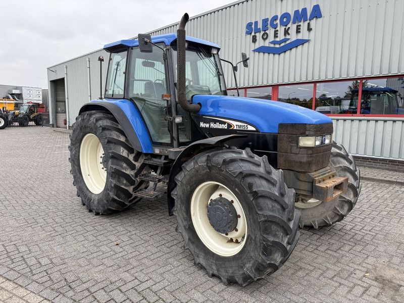 New Holland 8360 Range Command - Трактор: снимка 4 New Holland 8360 Range Command - Трактор: снимка 4