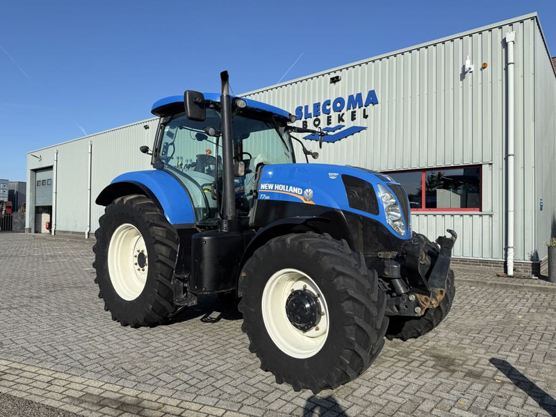 New Holland T7.185 Power Command - Трактор: снимка 4 New Holland T7.185 Power Command - Трактор: снимка 4