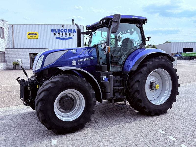 New Holland T7.270 AutoCommand Blue Power – Stage V - Трактор: снимка 1 New Holland T7.270 AutoCommand Blue Power – Stage V - Трактор: снимка 1