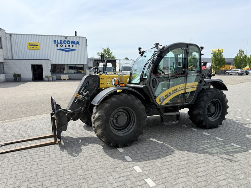 New Holland TH7.42 Elite Verreiker - Телескопичен товарач: снимка 1 New Holland TH7.42 Elite Verreiker - Телескопичен товарач: снимка 1