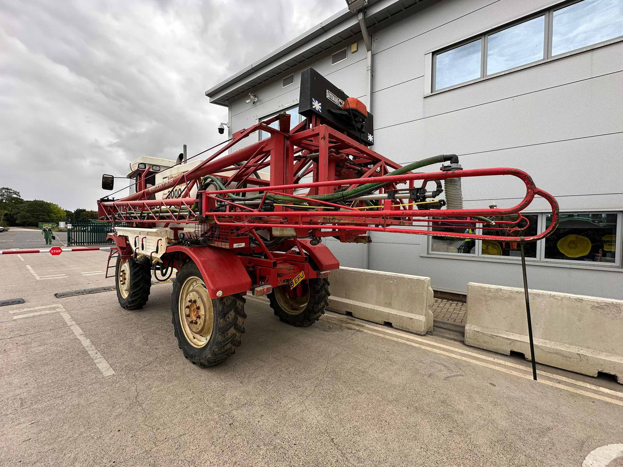 Bateman RB25 - Пръскачка: снимка 4 Bateman RB25 - Пръскачка: снимка 4