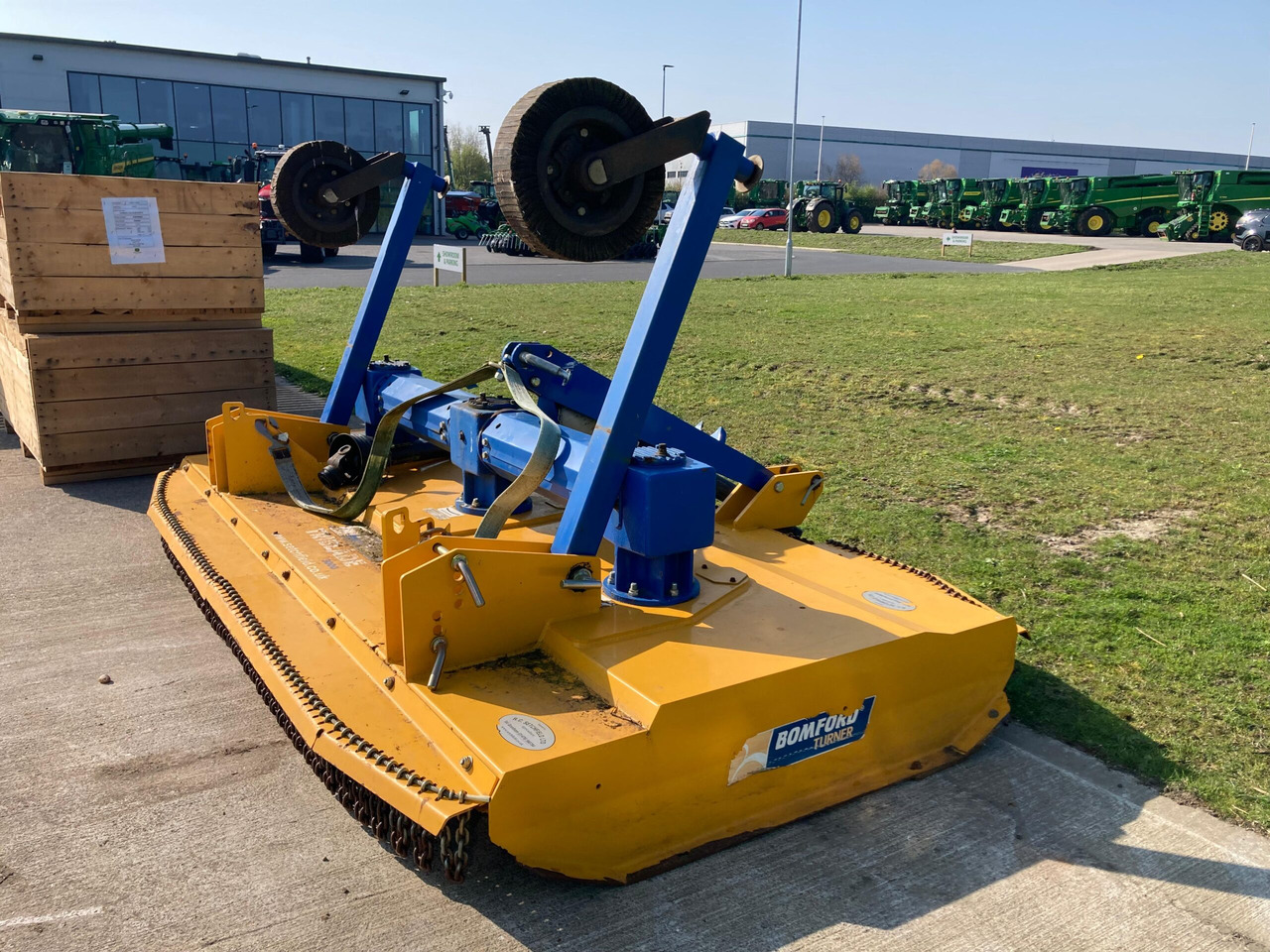 Bomford Turner Triblade3000 - Косачка-шредер/ Мулчер: снимка 5 Bomford Turner Triblade3000 - Косачка-шредер/ Мулчер: снимка 5