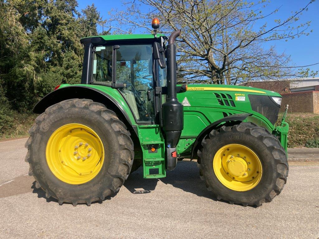 JOHN DEERE 6155M - Трактор: снимка 4 JOHN DEERE 6155M - Трактор: снимка 4