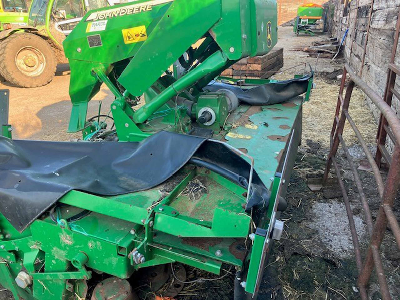 John Deere 131 - Машина за сено и фураж: снимка 3 John Deere 131 - Машина за сено и фураж: снимка 3