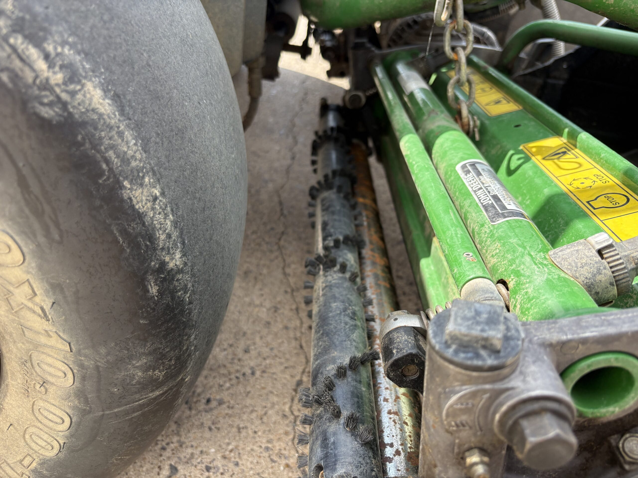 Косачка за трева John Deere 2500E Greens Triple: снимка 7