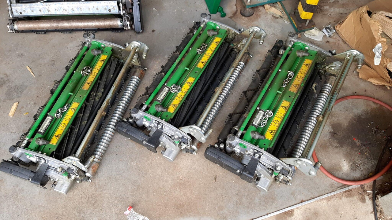 John Deere 2750E QA5 11bld cutting units - Косачка за трева: снимка 1 John Deere 2750E QA5 11bld cutting units - Косачка за трева: снимка 1