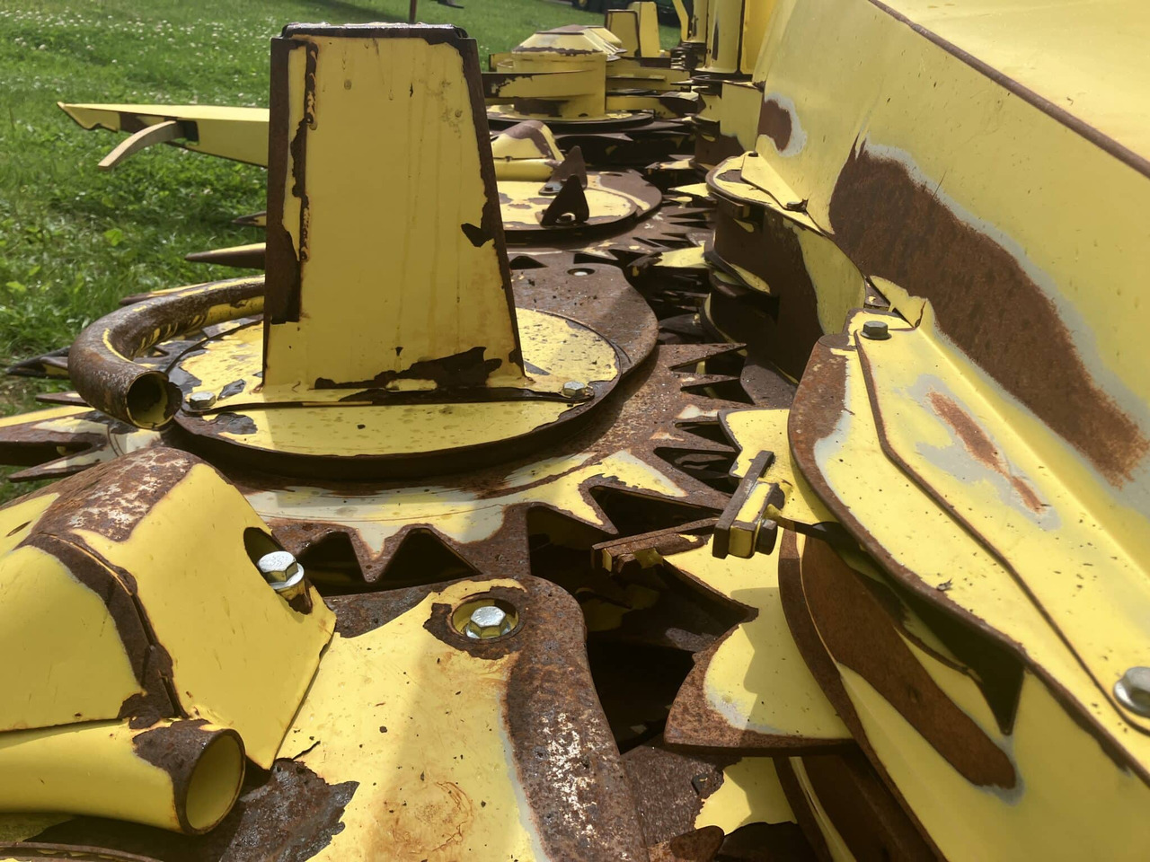 John Deere 390 Plus - Хедер за царевица: снимка 5 John Deere 390 Plus - Хедер за царевица: снимка 5