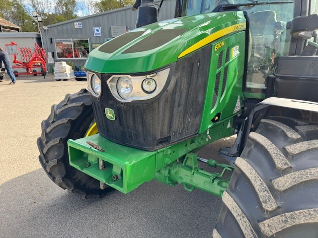 John Deere 6110M - Трактор: снимка 3 John Deere 6110M - Трактор: снимка 3