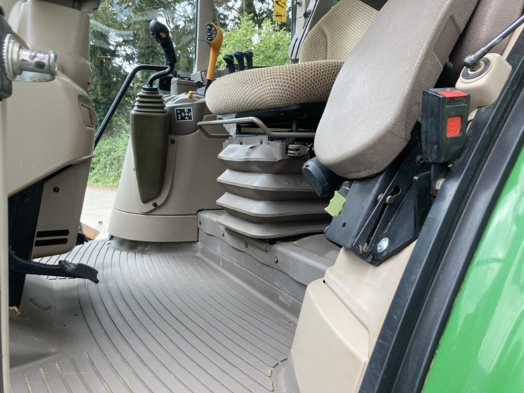 John Deere 6120M - Трактор: снимка 5 John Deere 6120M - Трактор: снимка 5