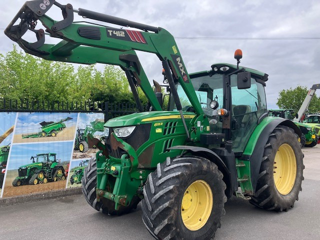 John Deere 6125R - Трактор: снимка 1 John Deere 6125R - Трактор: снимка 1