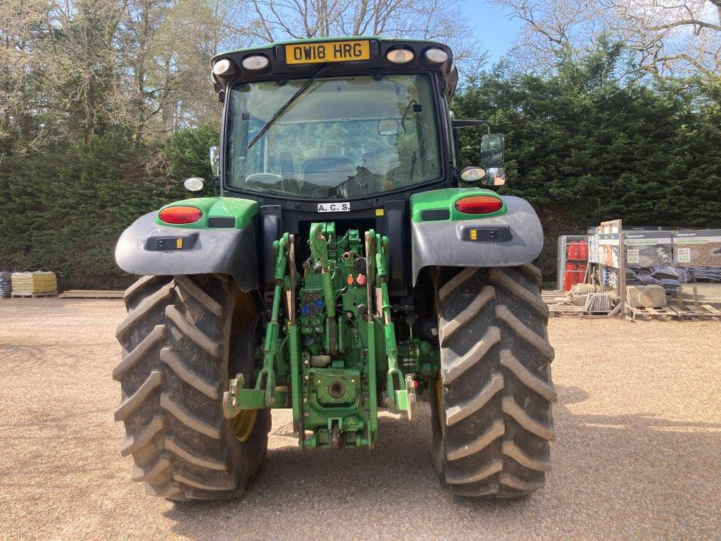John Deere 6130R - Трактор: снимка 4 John Deere 6130R - Трактор: снимка 4