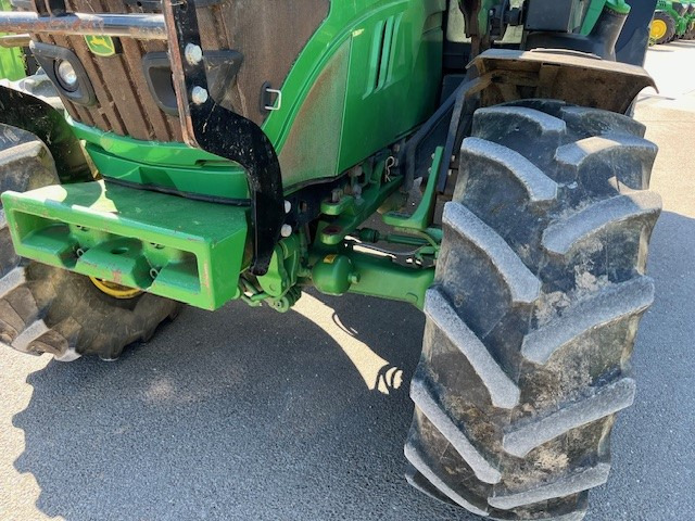 John Deere 6130R - Трактор: снимка 2 John Deere 6130R - Трактор: снимка 2