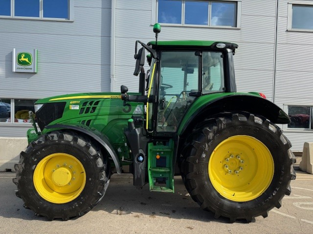 Трактор John Deere 6155M: снимка 14