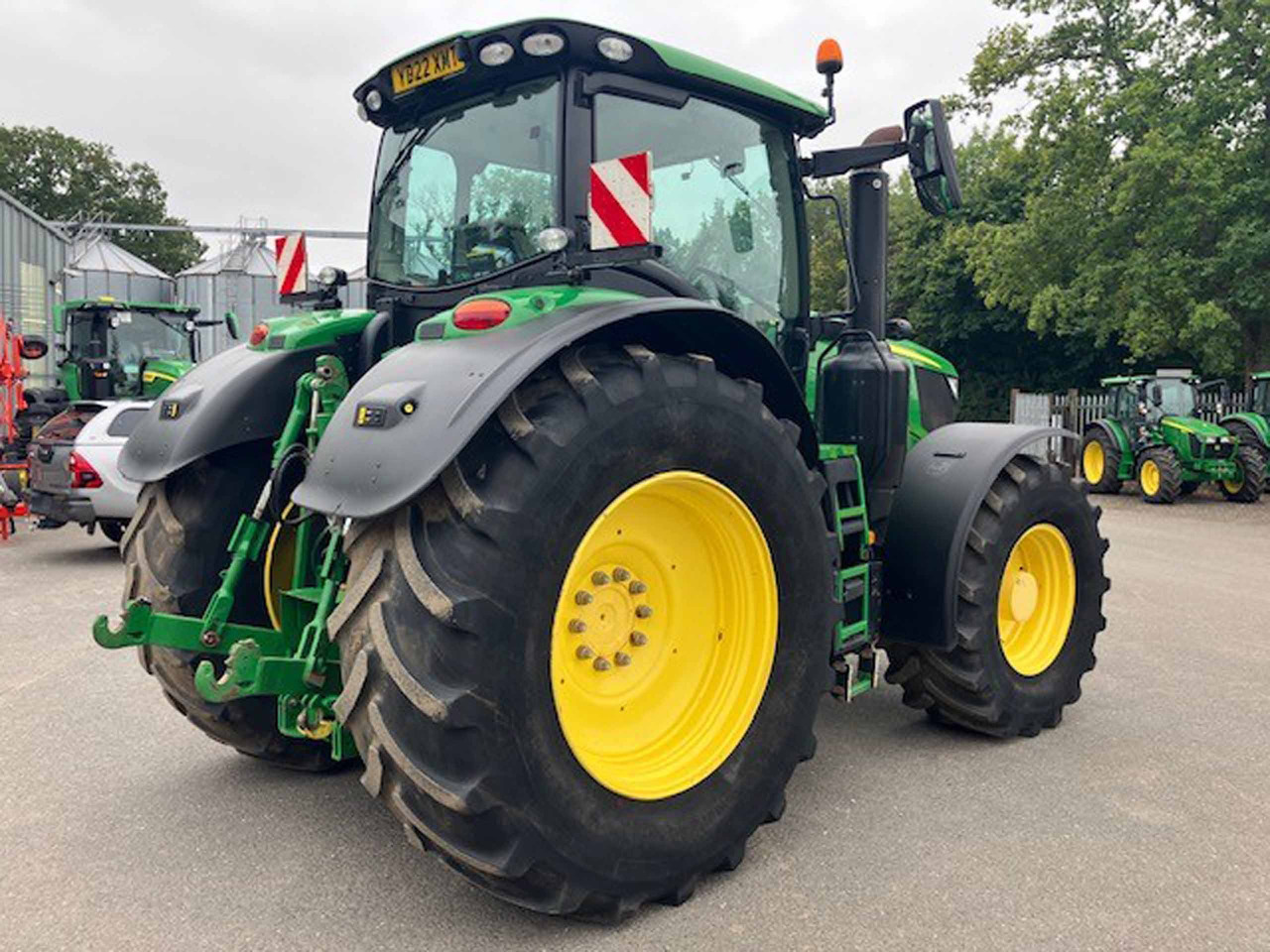 Трактор John Deere 6250R: снимка 7