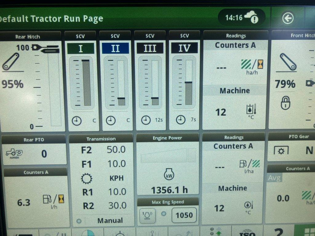 Трактор John Deere 6R 215: снимка 17
