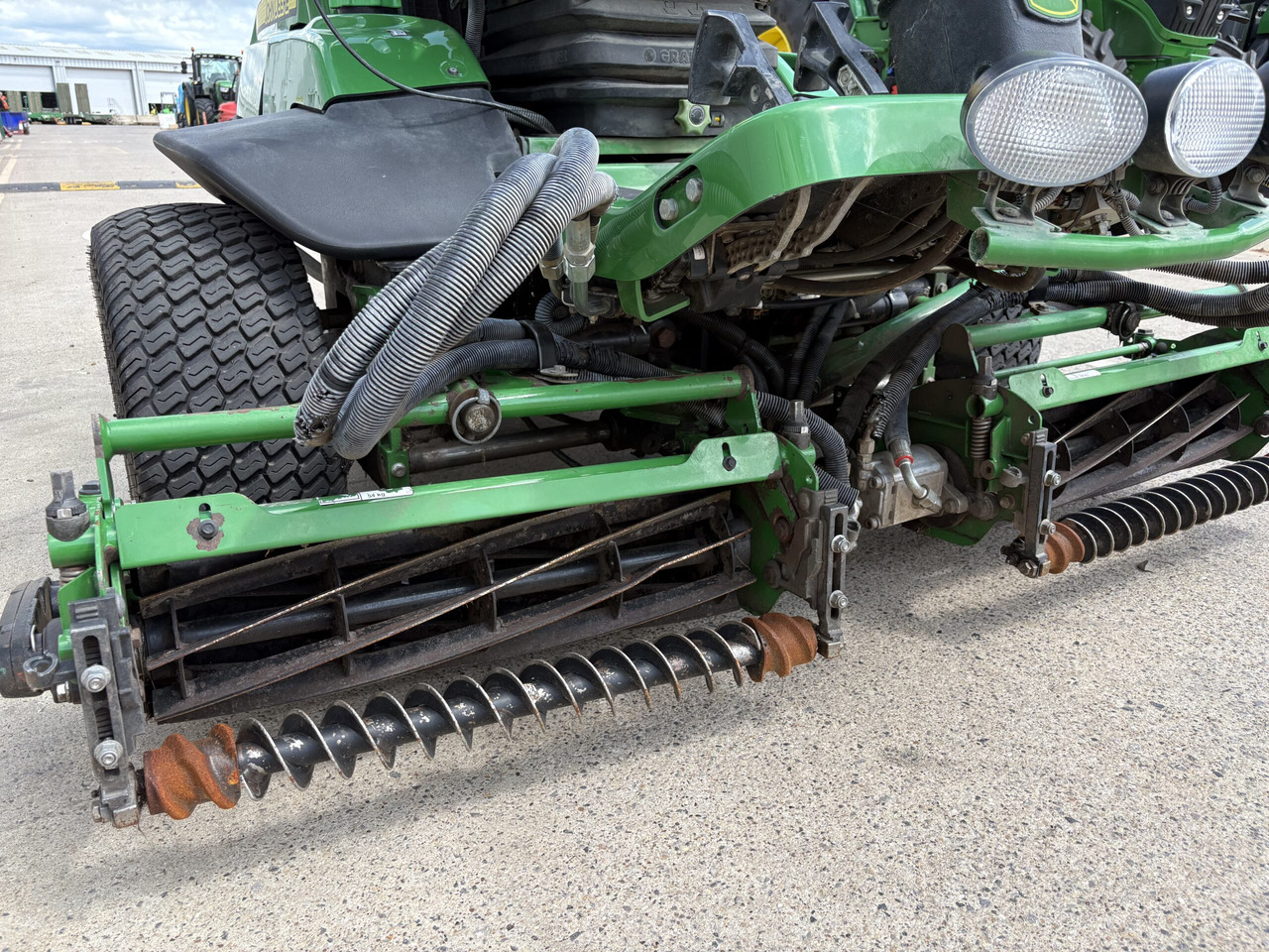 John Deere 7200A Triple Mower - Косачка за трева: снимка 5 John Deere 7200A Triple Mower - Косачка за трева: снимка 5